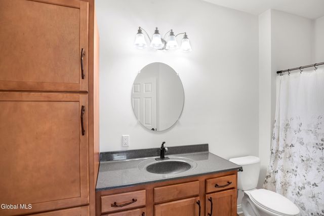 17 Krug Place, Cohoes, NY 12047