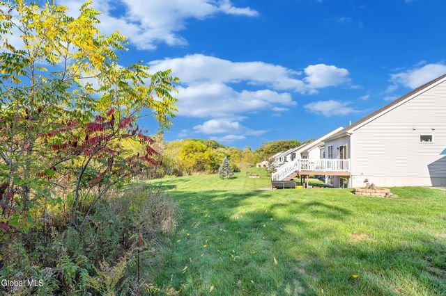 17 Krug Place, Cohoes, NY 12047