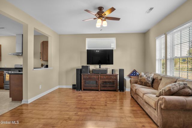 17 Krug Place, Cohoes, NY 12047