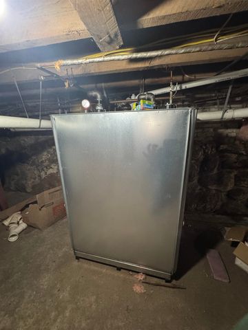 6 Maple Street, Winchester, NH 03470