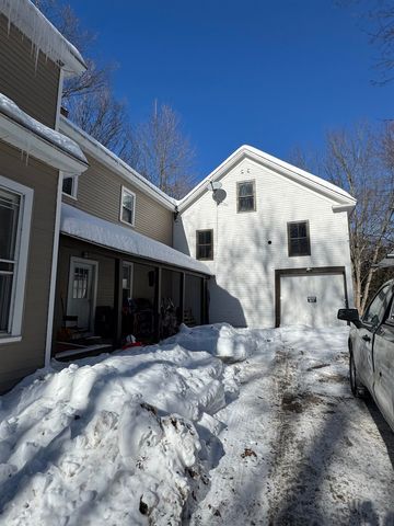 6 Maple Street, Winchester, NH 03470