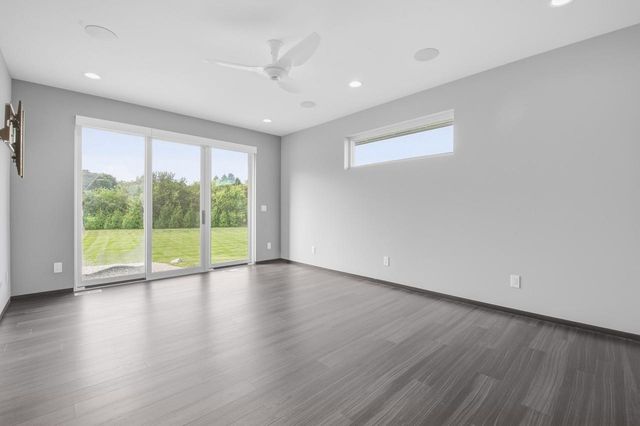 N60W26339 Katesbridge DRIVE, Lisbon, WI 53089