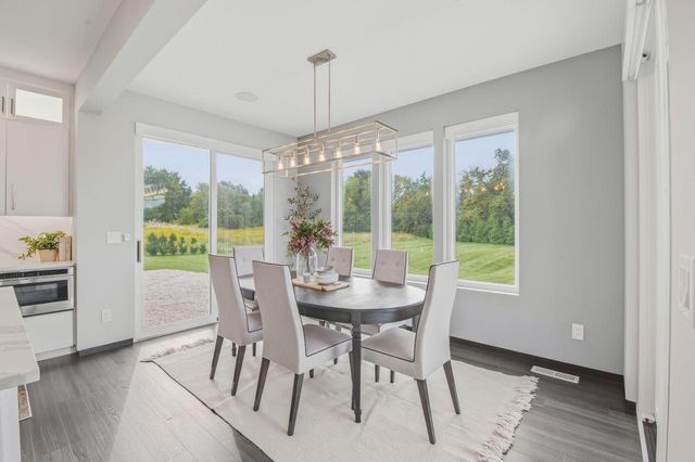 N60W26339 Katesbridge DRIVE, Lisbon, WI 53089