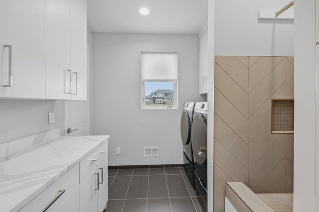 N60W26339 Katesbridge DRIVE, Lisbon, WI 53089
