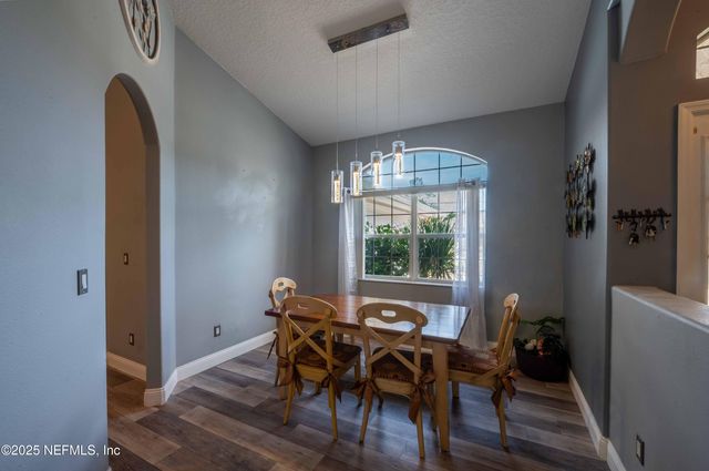 12 WHIRLAWAY Drive, Palm Coast, FL 32164