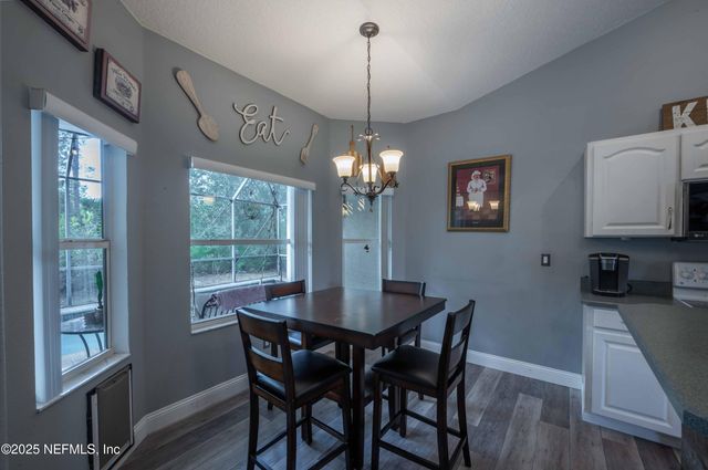 12 WHIRLAWAY Drive, Palm Coast, FL 32164