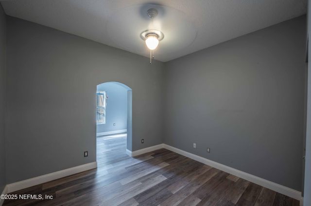 12 WHIRLAWAY Drive, Palm Coast, FL 32164