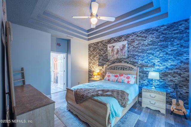 12 WHIRLAWAY Drive, Palm Coast, FL 32164