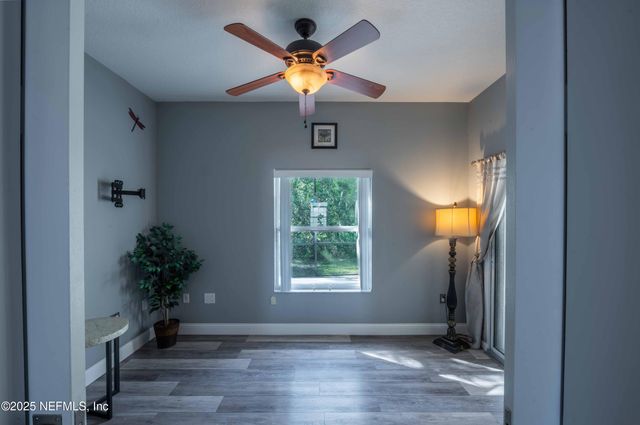 12 WHIRLAWAY Drive, Palm Coast, FL 32164