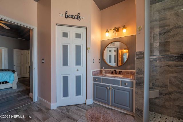 12 WHIRLAWAY Drive, Palm Coast, FL 32164