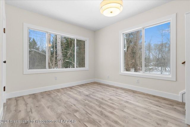 815 W Main Street, Grand Ledge, MI 48837