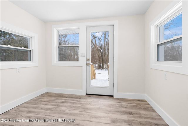 815 W Main Street, Grand Ledge, MI 48837