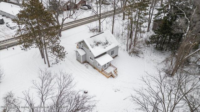 815 W Main Street, Grand Ledge, MI 48837