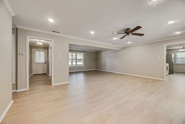 2228 Picadilly Lane, Denton, TX 76209