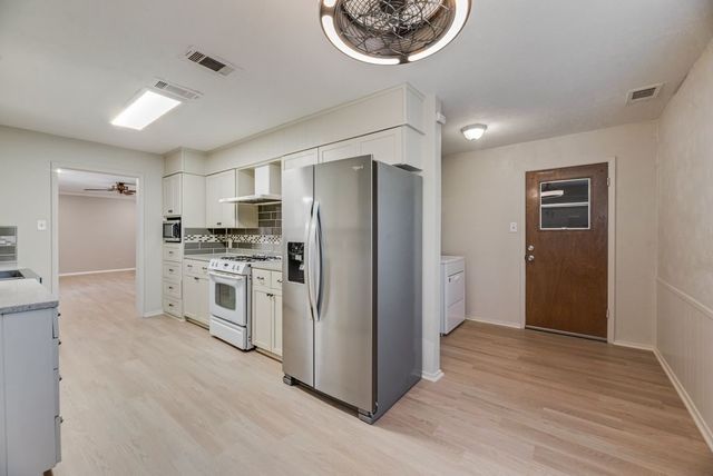 2228 Picadilly Lane, Denton, TX 76209