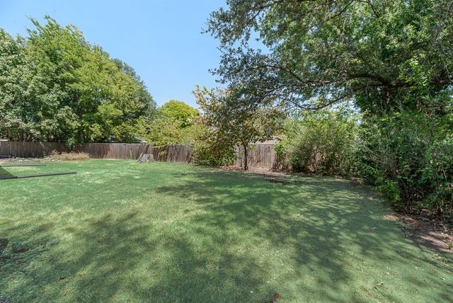 2228 Picadilly Lane, Denton, TX 76209