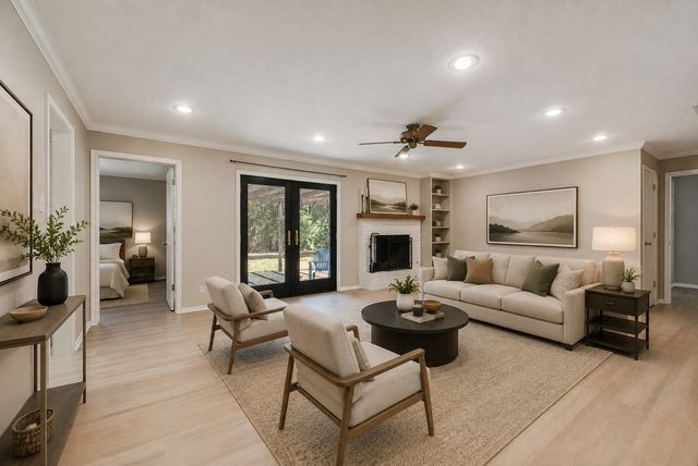 2228 Picadilly Lane, Denton, TX 76209