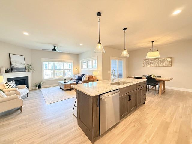 Unit 3.3 Bellflower Drive, Deforest, WI 53532