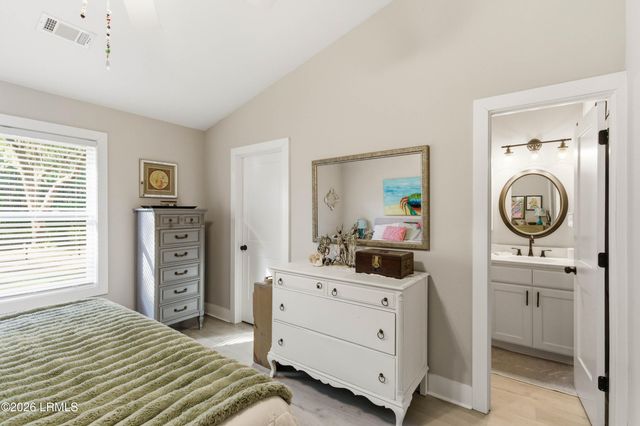42 Canopy Lane, St. Helena Island, SC 29920