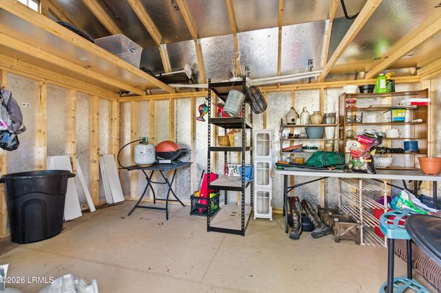 42 Canopy Lane, St. Helena Island, SC 29920