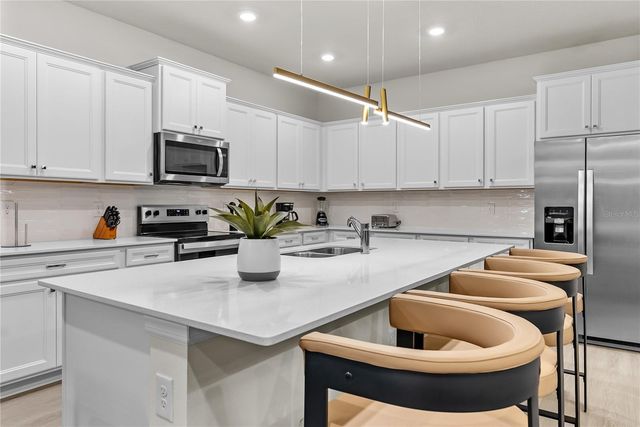 16000 SANDY CLIFFS DRIVE, Clermont, FL 34714