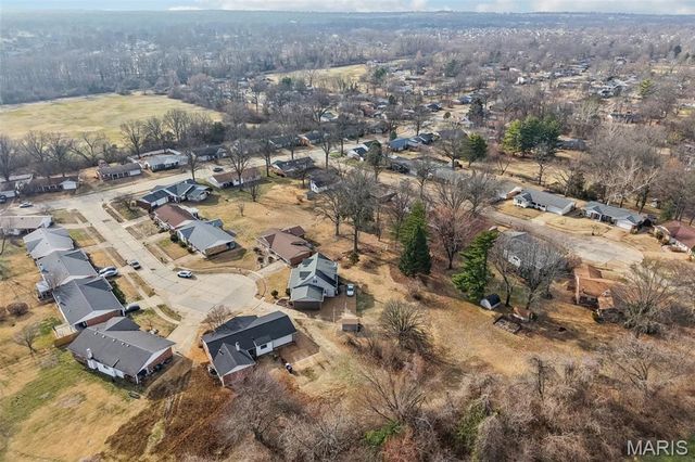 3805 Combraille Court, Florissant, MO 63034