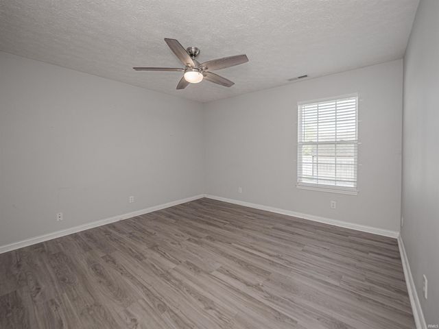 9901 Chatteris Road, Evansville, IN 47725