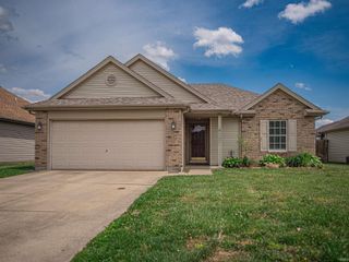 9901 Chatteris Road, Evansville, IN 47725