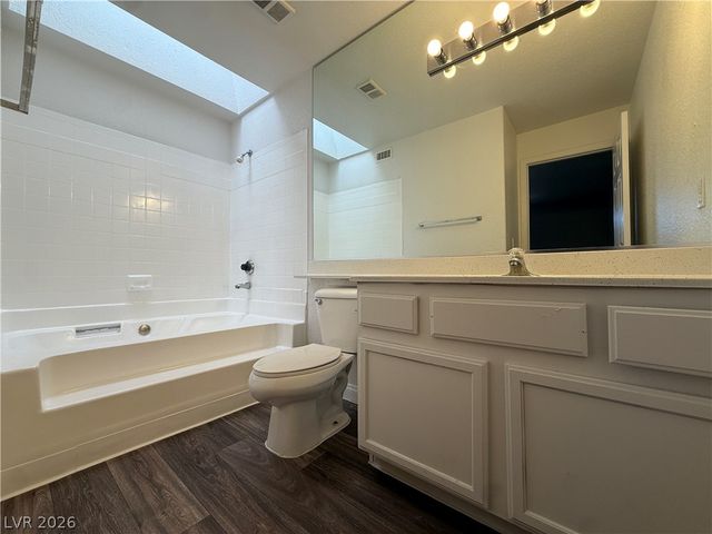 2967 Juniper Hills Boulevard 203, Las Vegas, NV 89142