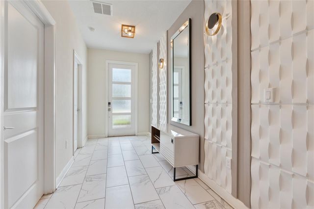 8825 CRUDEN BAY COURT, Davenport, FL 33896