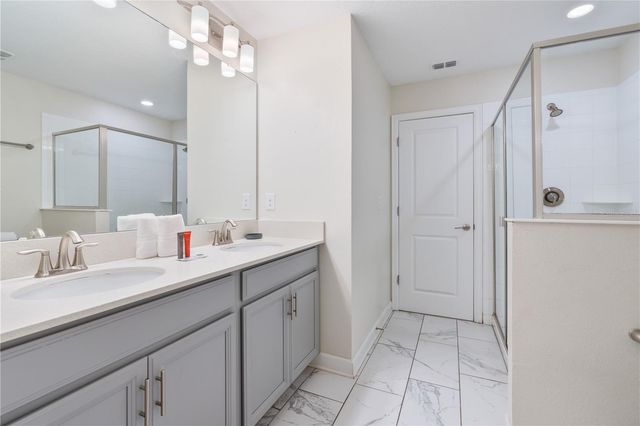 8825 CRUDEN BAY COURT, Davenport, FL 33896