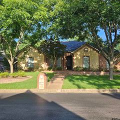 5603 Thomas Nelson, Tyler, TX 75707
