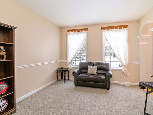 85 Barrett Lane, Williston, VT 05495