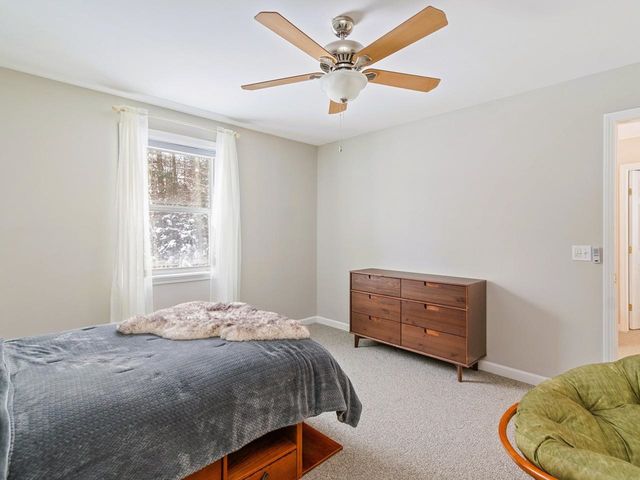 85 Barrett Lane, Williston, VT 05495