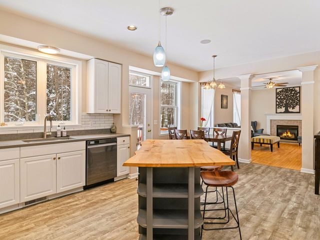 85 Barrett Lane, Williston, VT 05495