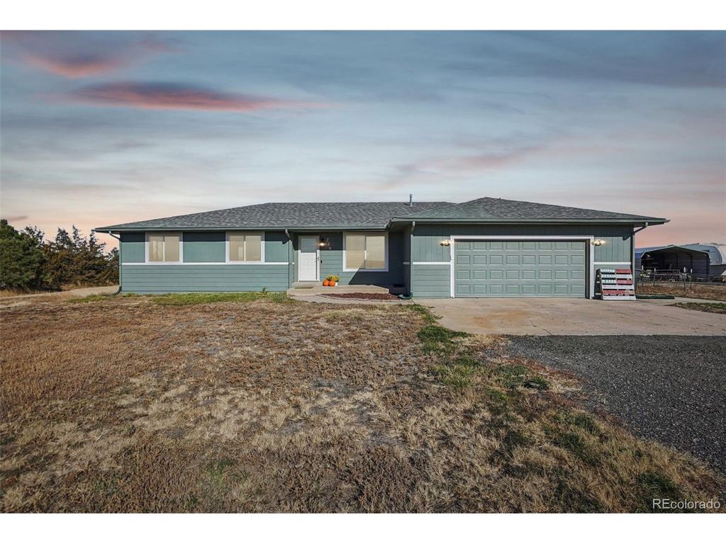 779 E Thomas Ave, Byers, CO 80103