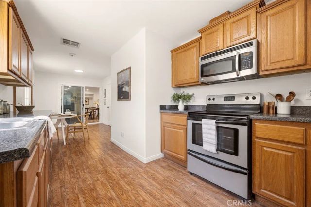 10401 Park Street, Bellflower, CA 90706
