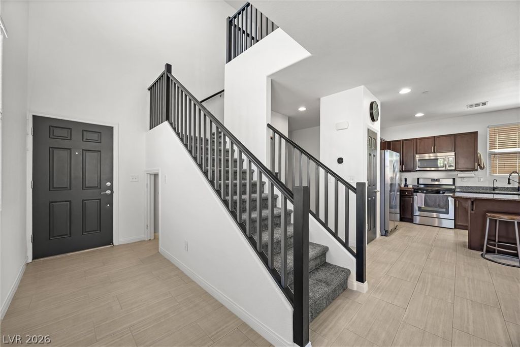 124 Fiery Hill Avenue, Henderson, NV 89011 — photo 4