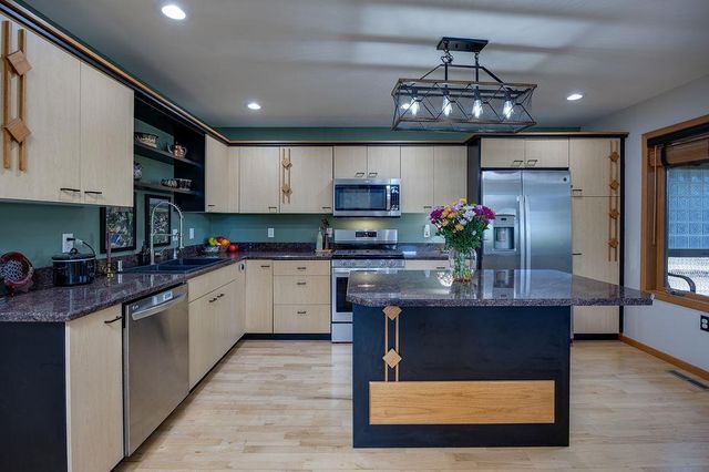 7122 Birchstone Drive, Madison, WI 53719