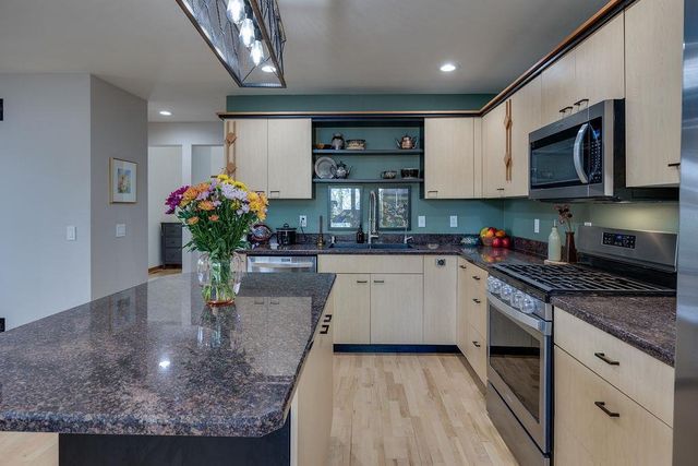 7122 Birchstone Drive, Madison, WI 53719