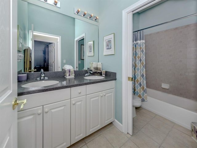 150 MEDICI TERRACE, North Venice, FL 34275