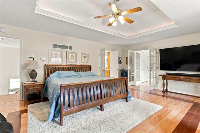 6726 N Charleston Drive, Kansas City, MO 64119