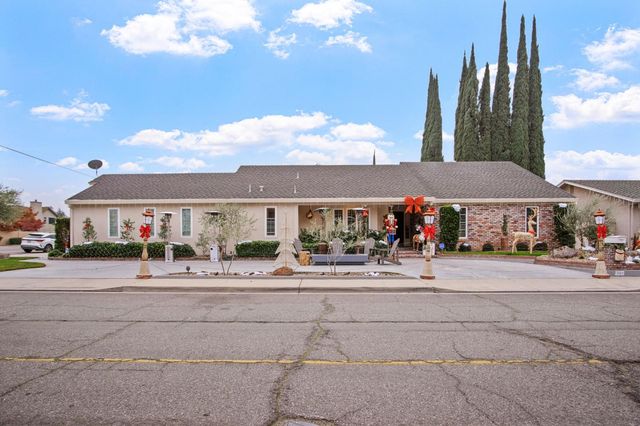 1580 Michael Way, Turlock, CA 95382