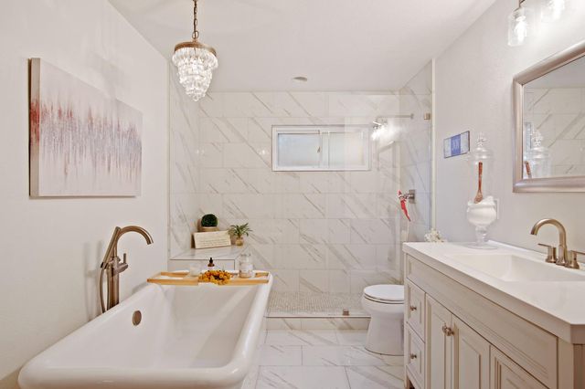 1580 Michael Way, Turlock, CA 95382