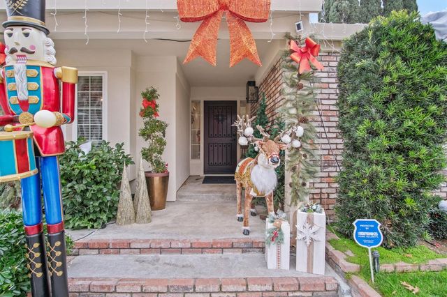 1580 Michael Way, Turlock, CA 95382