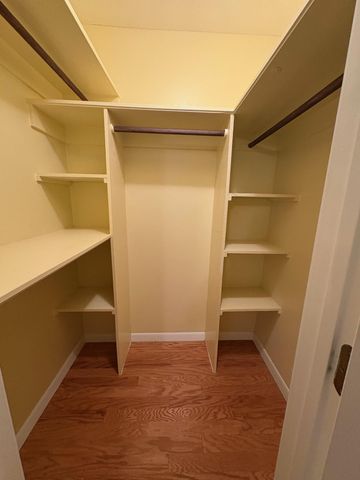 400 W 35th ST 203, Austin, TX 78705