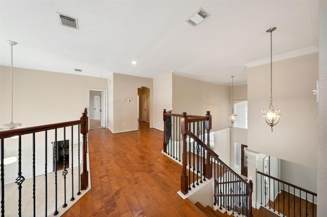 1125 Shady Knoll, League City, TX 77573