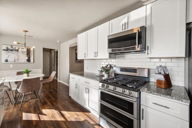 2346 Freeland Way, Dallas, TX 75228