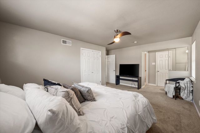 2346 Freeland Way, Dallas, TX 75228