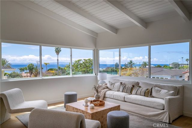 8 Clipper, Rancho Palos Verdes, CA 90275